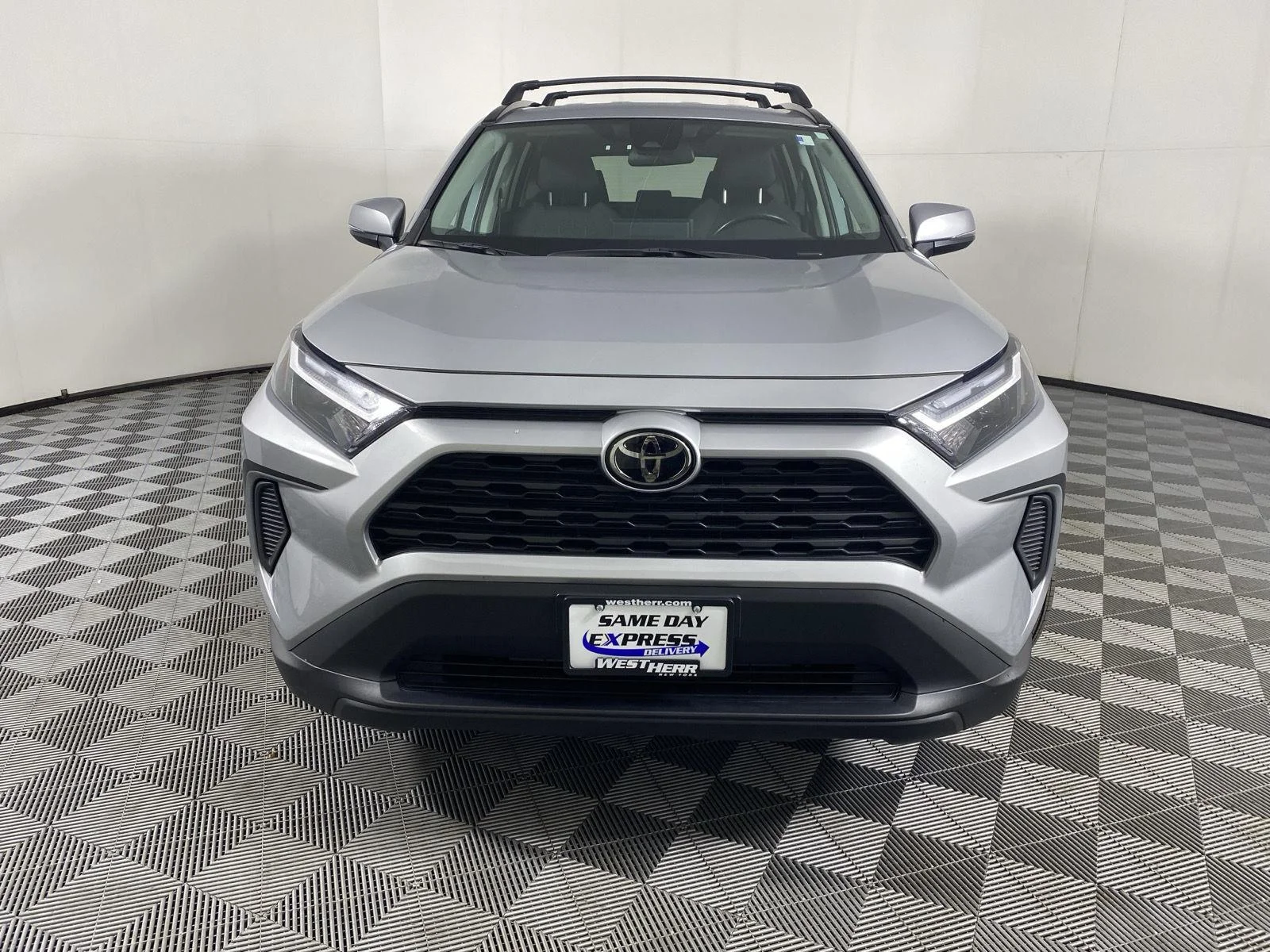 Used 2023 Silver Sky Metallic Toyota XLE image 2