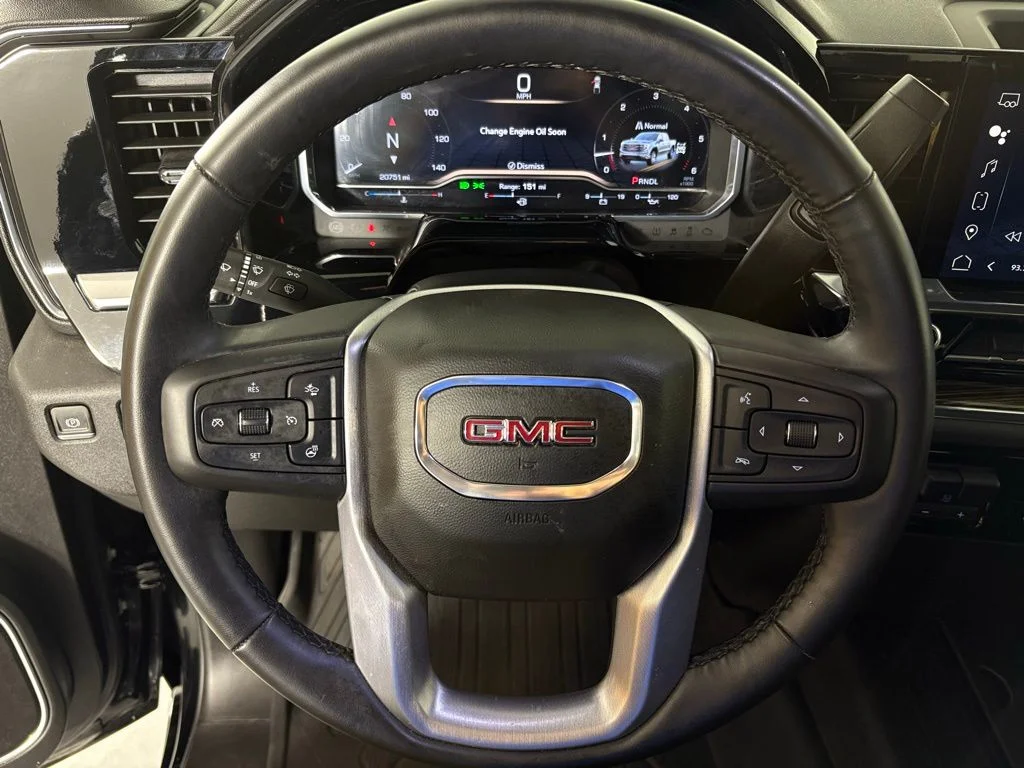 Used 2024 Black GMC Elevation image 21
