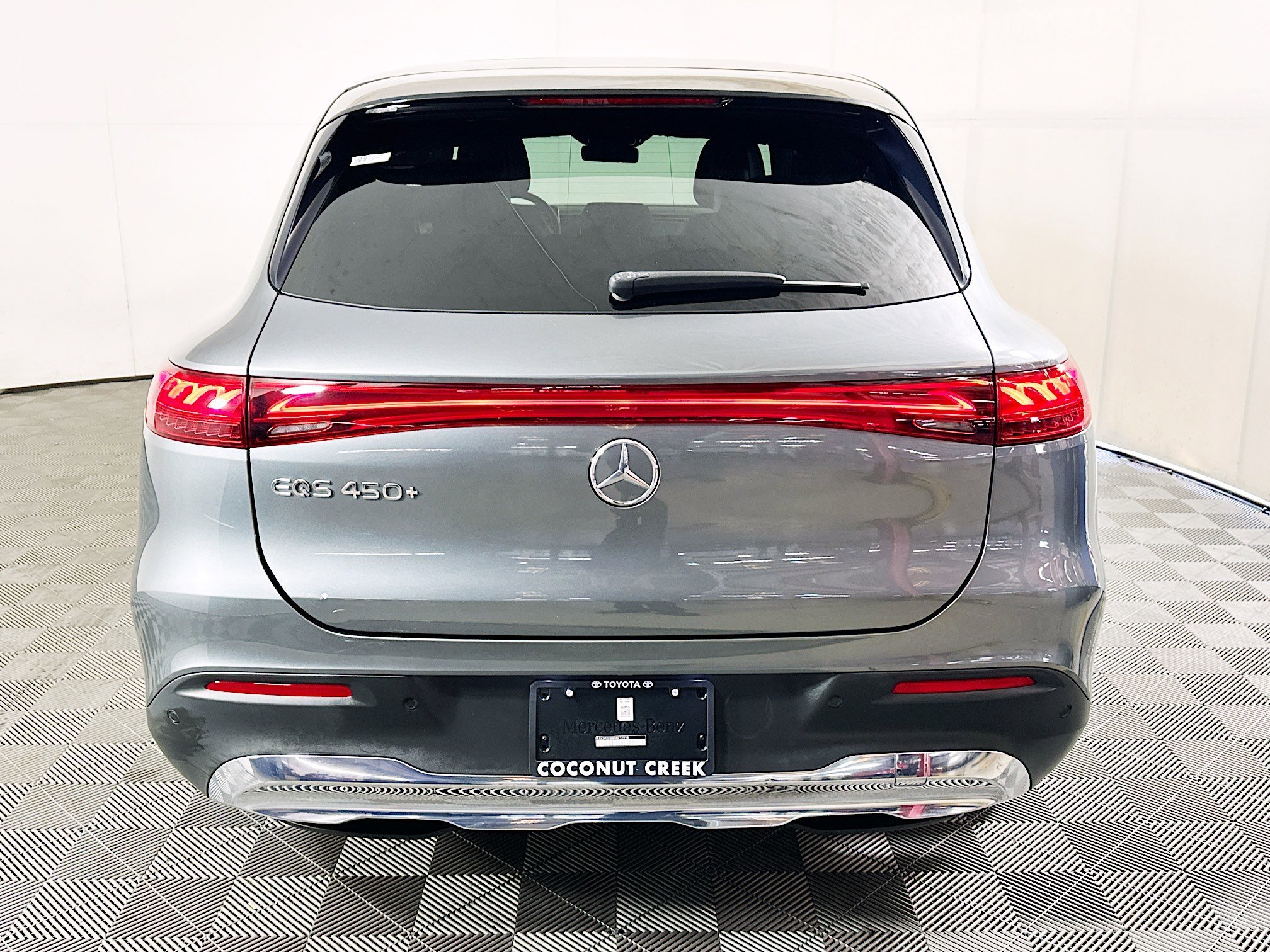 2023 Mercedes-Benz EQS thumbnail 6