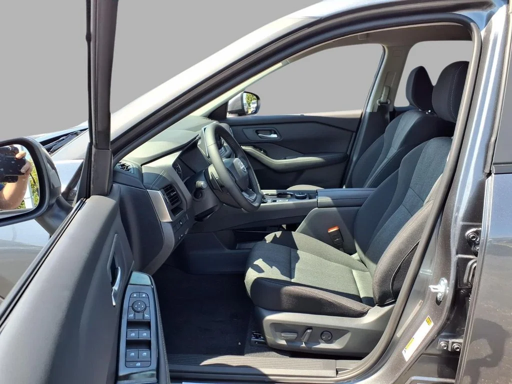 New 2026 Gun Metallic Nissan SV image 18
