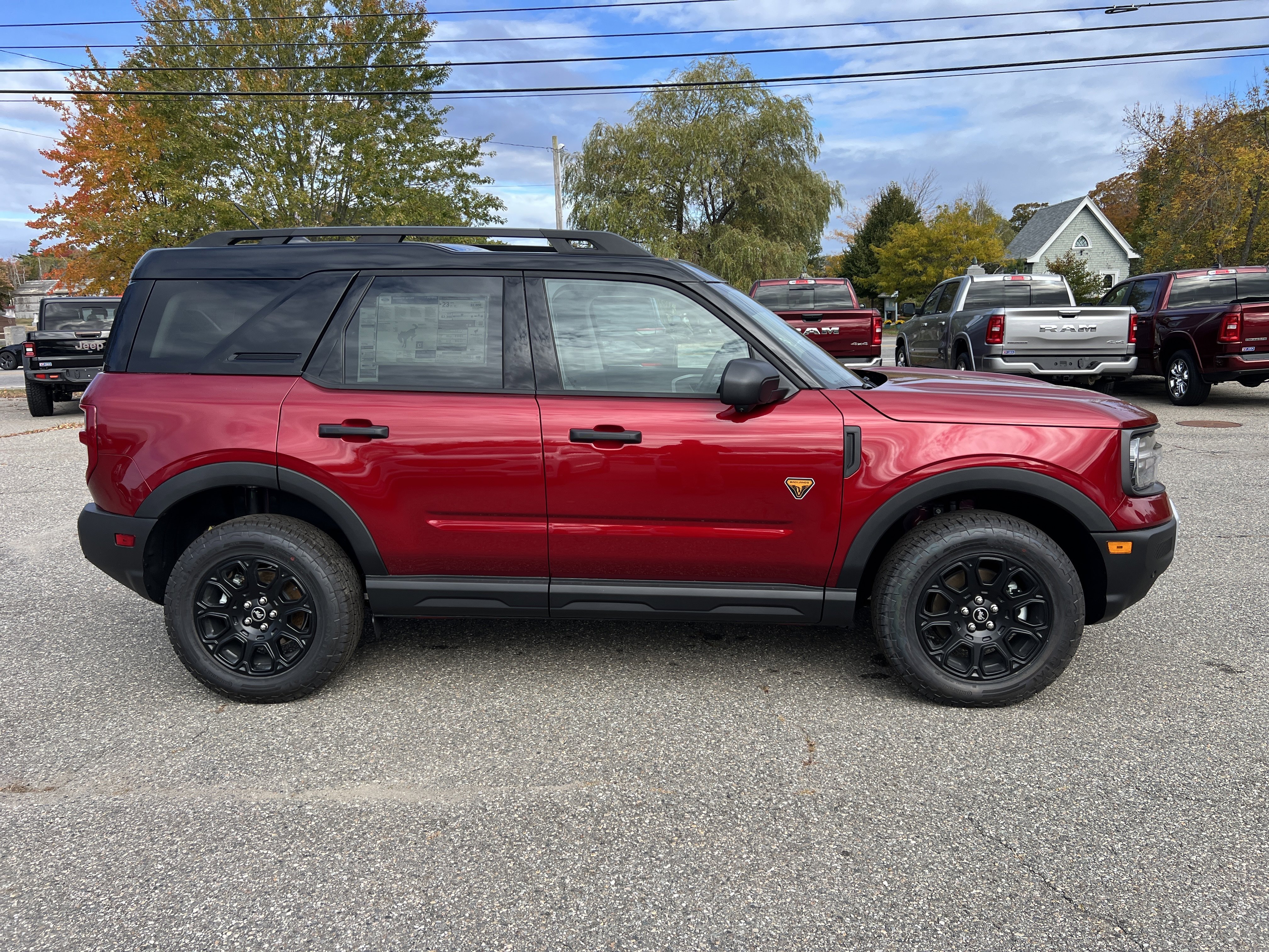 New 2025 Ruby Red Metallic Tinted Clearcoat Ford Badlands® image 4