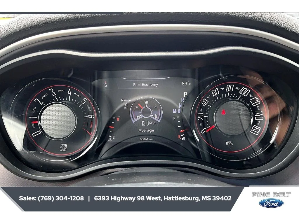 Used 2020 Pitch Black Clearcoat Dodge SXT image 14