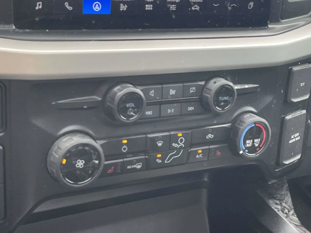 Used 2024 White Ford XLT image 30