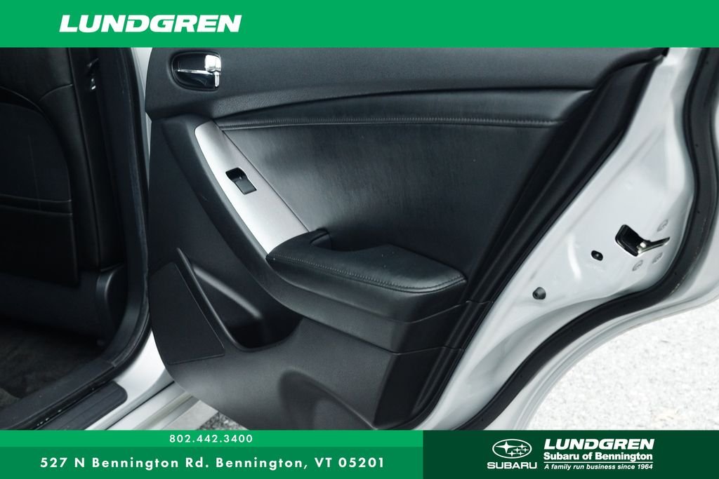 Used 2012 Silver Nissan 2.5 SL image 28