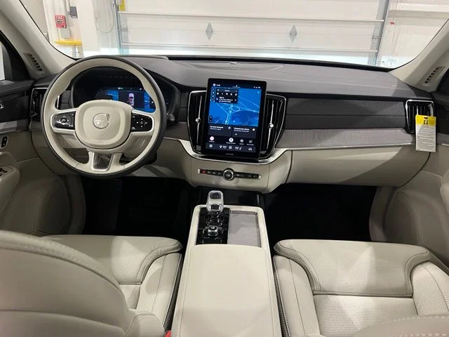 New 2026 Crystal White Volvo Ultra image 12