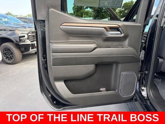 2025 Chevrolet Silverado 1500 LT Trail Boss - Photo 13