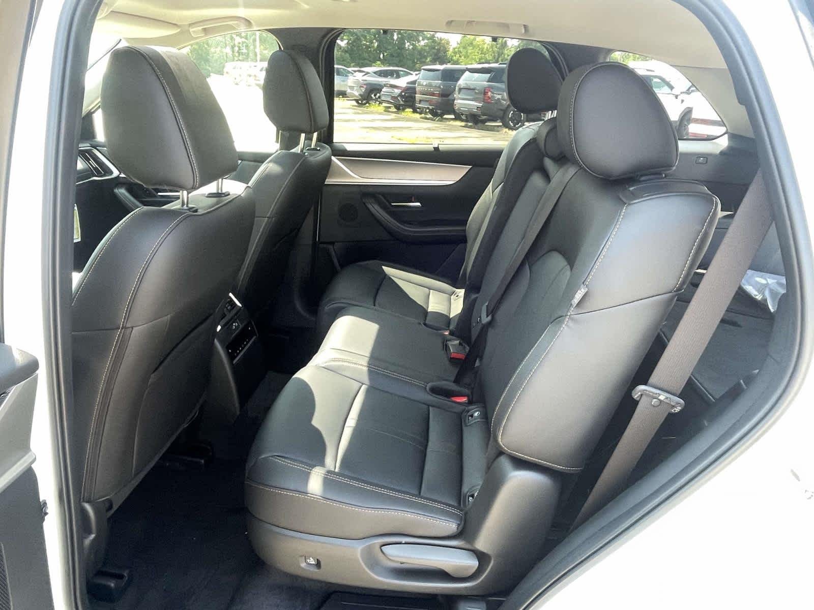 New 2026 Rhodium White Premium Mazda Preferred image 20