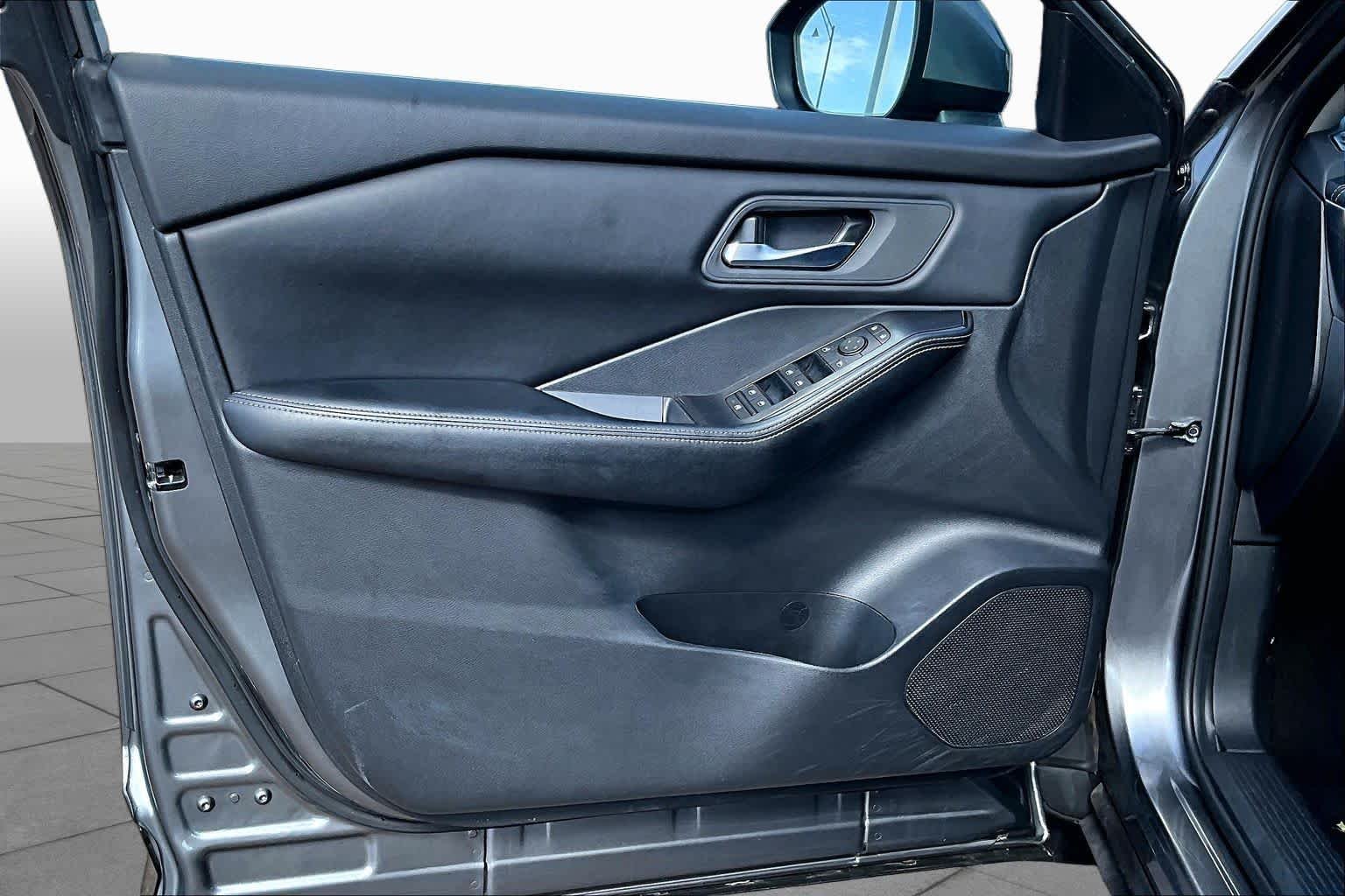 Used 2024 Gun Metallic Nissan SV image 22