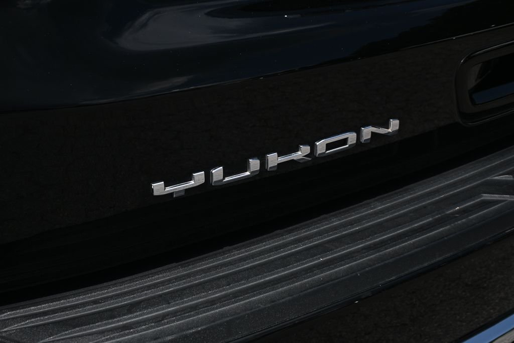 Used 2021 Black GMC SLT image 27
