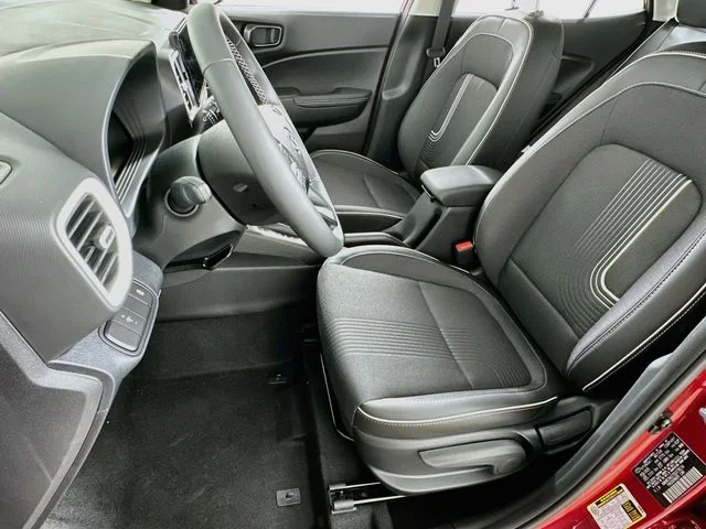 Certified Pre-Owned 2025 Hyundai Venue Limited