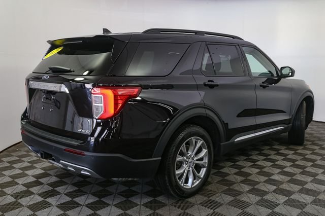 Used 2023 Black Ford XLT image 13