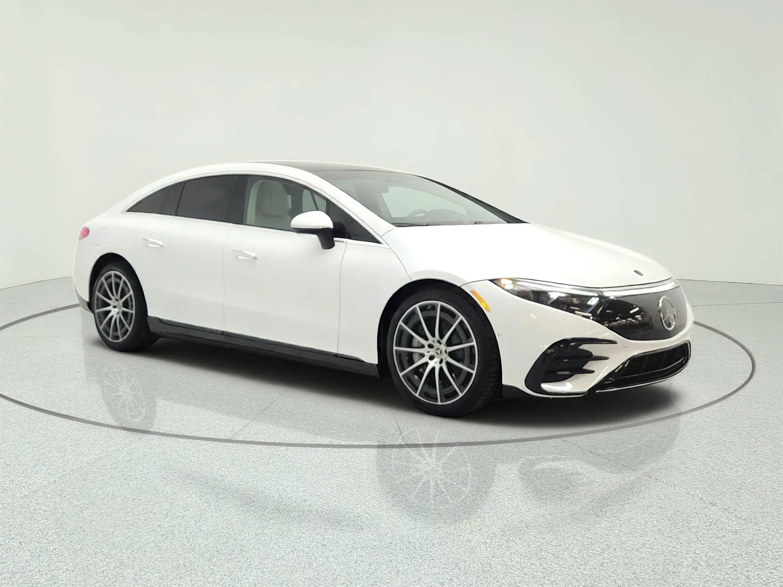 Certified Used 2024 MANUFAKTUR Moonlight White Metallic Mercedes-Benz EQS 450 4MATIC® Sedan image 3