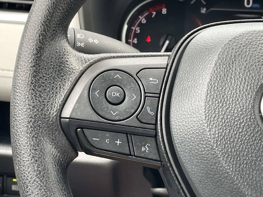 Certified Used 2025 White Toyota XLE image 26