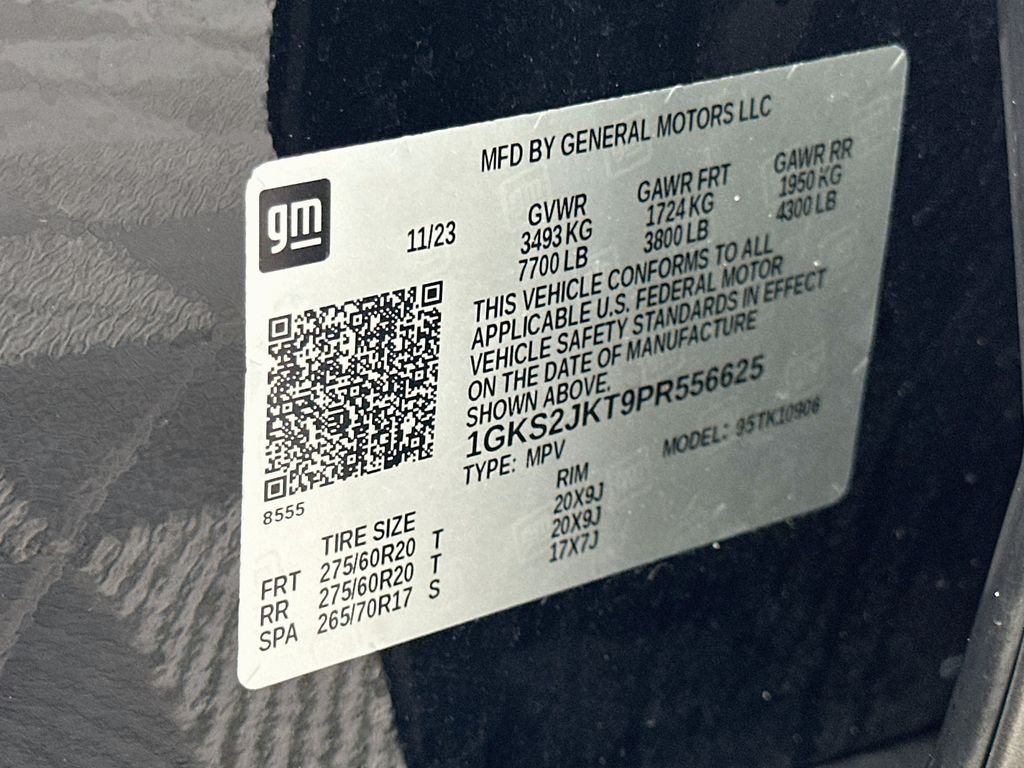 Used 2023 Onyx Black GMC Denali image 34