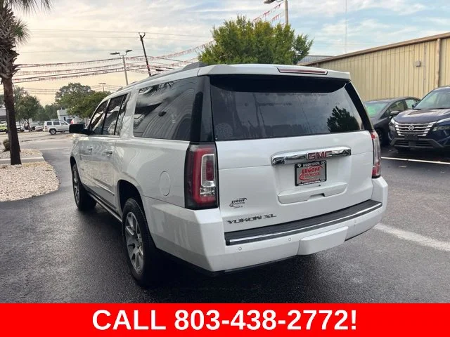 Used 2018 White GMC Denali image 39