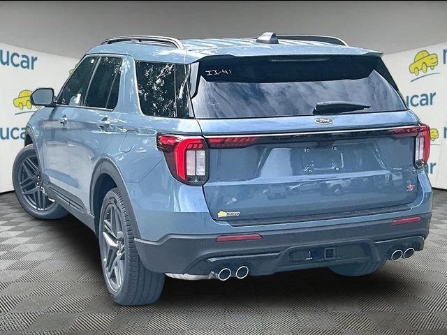 New 2026 Vapor Blue Metallic Ford ST image 3