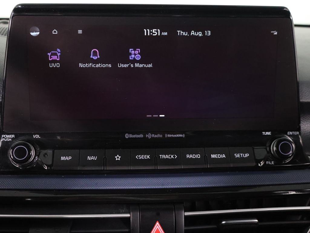 Used 2022 White Kia S image 42