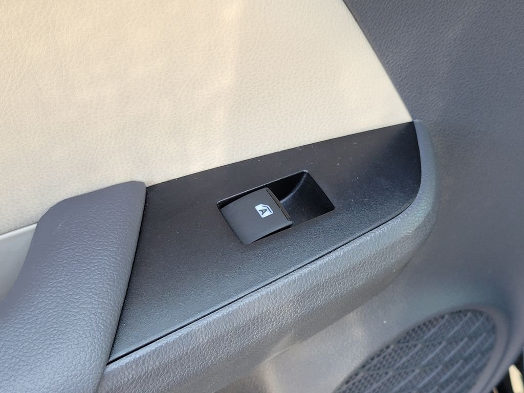 Used 2017 Black Toyota Two image 16