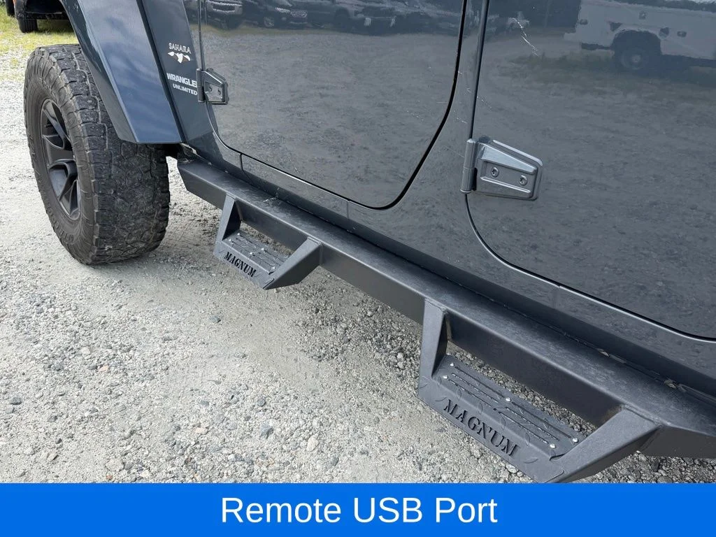 Used 2017 Black Jeep Unlimited Sahara image 15