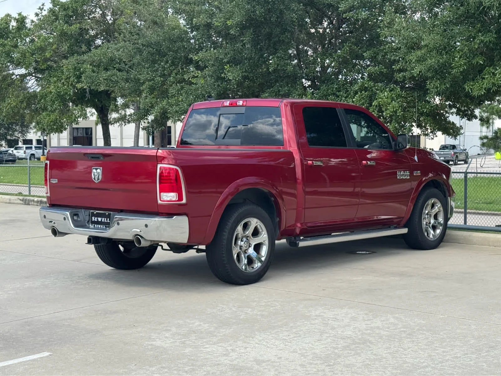 Used 2013 Deep Cherry Red Crystal Pearl Ram Laramie image 5