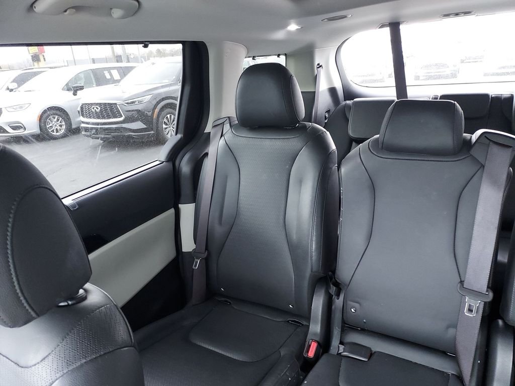 Certified Used 2024 Red Kia SX Prestige image 12