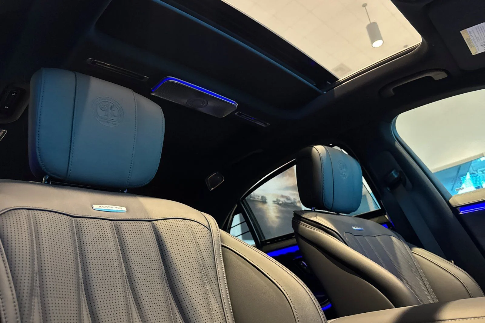 2026 Mercedes-Benz S-Class AMG S 63 - Photo 14