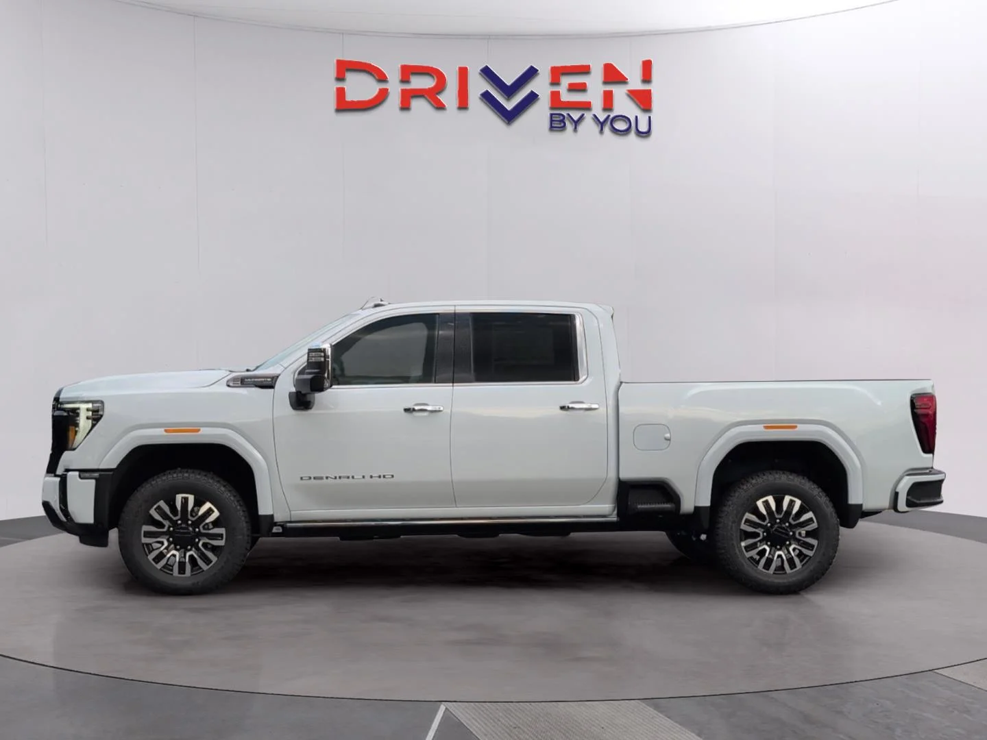 New 2026 Glacier White Tricoat GMC Denali Ultimate image 2