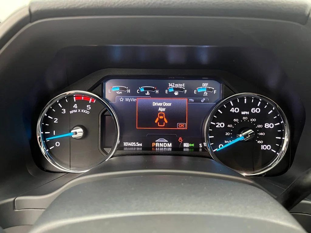 Used 2022 White Ford Platinum Lifted Truck image 18