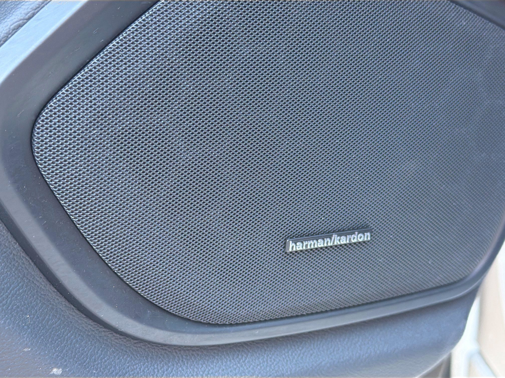 Used 2023  Maserati Modena image 23