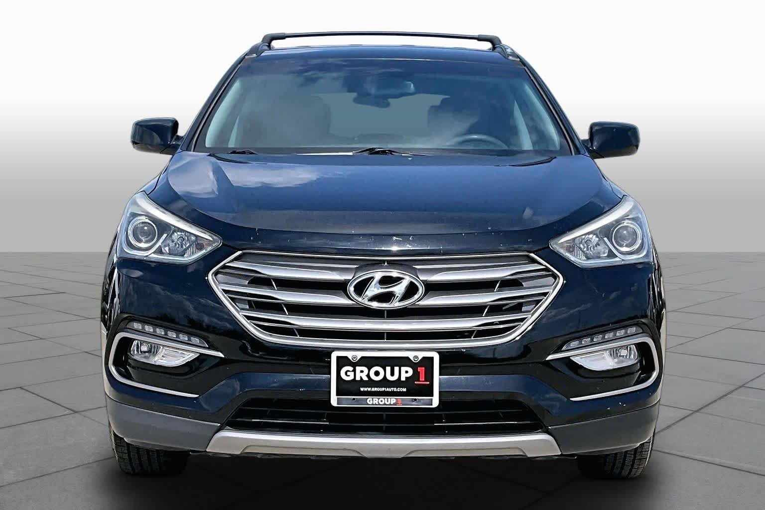 Pre-Owned 2017 Hyundai Santa Fe Sport 2.4L