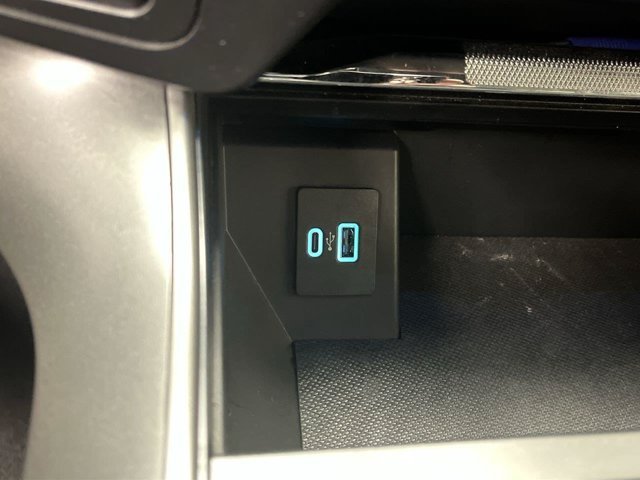 Used 2024 Avalanche Gray Ford LARIAT image 26