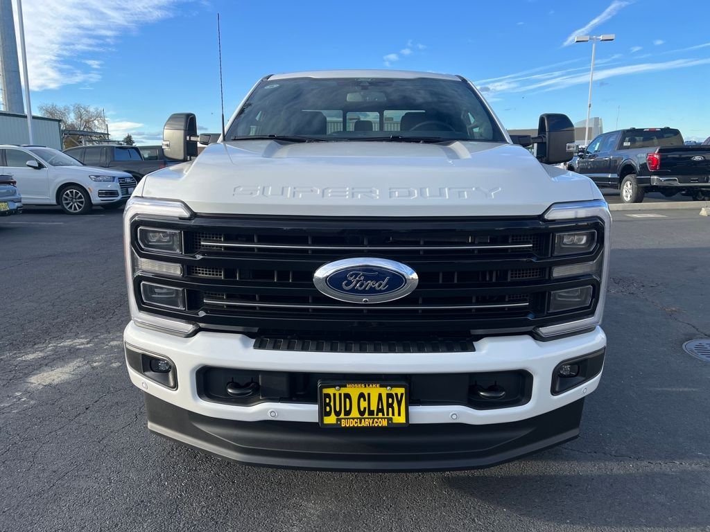 New 2026 Star White Metallic Tri-Coat Ford F-250® Platinum® image 24