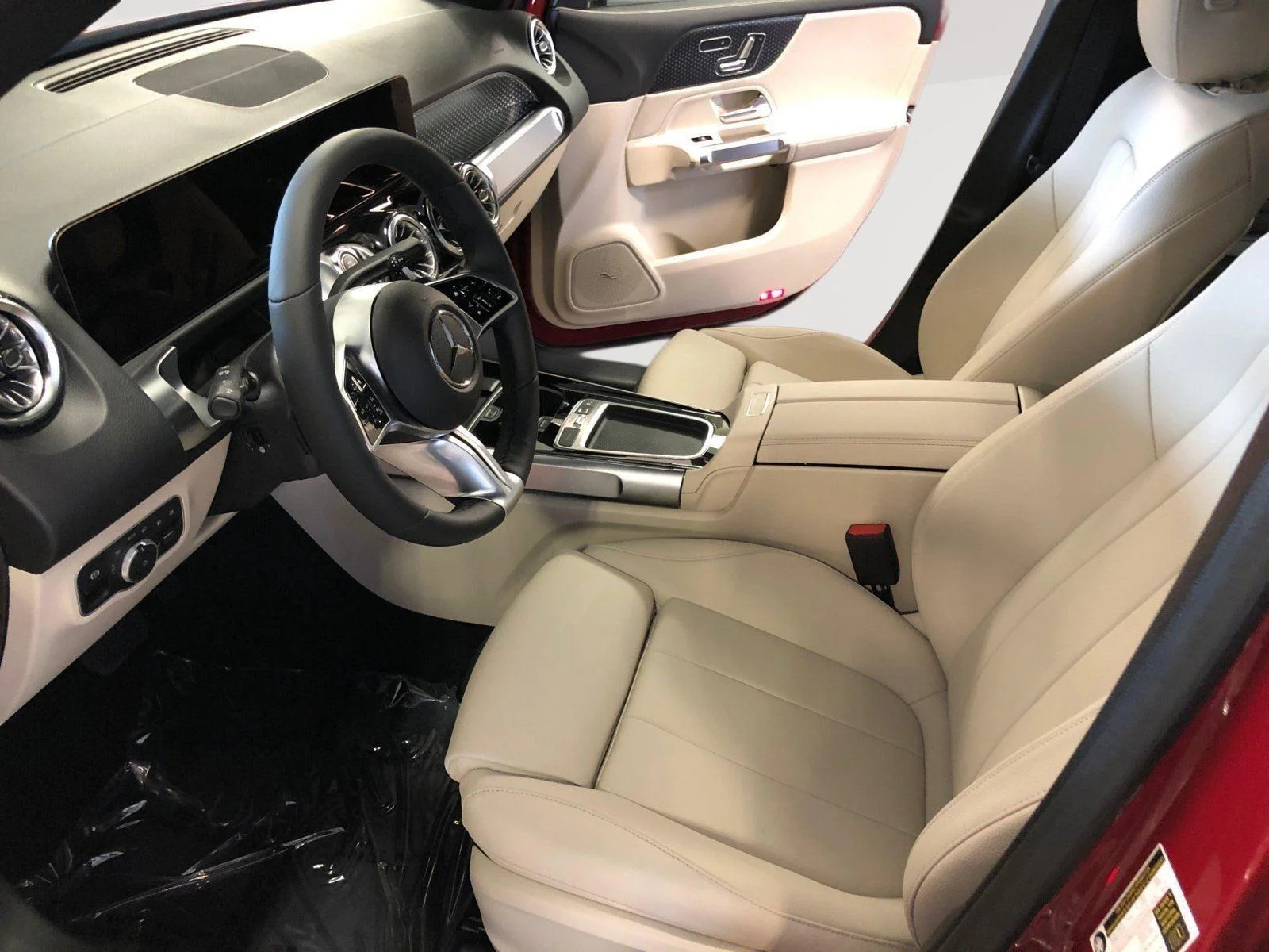 2025 Mercedes-Benz GLB Base - Photo 13