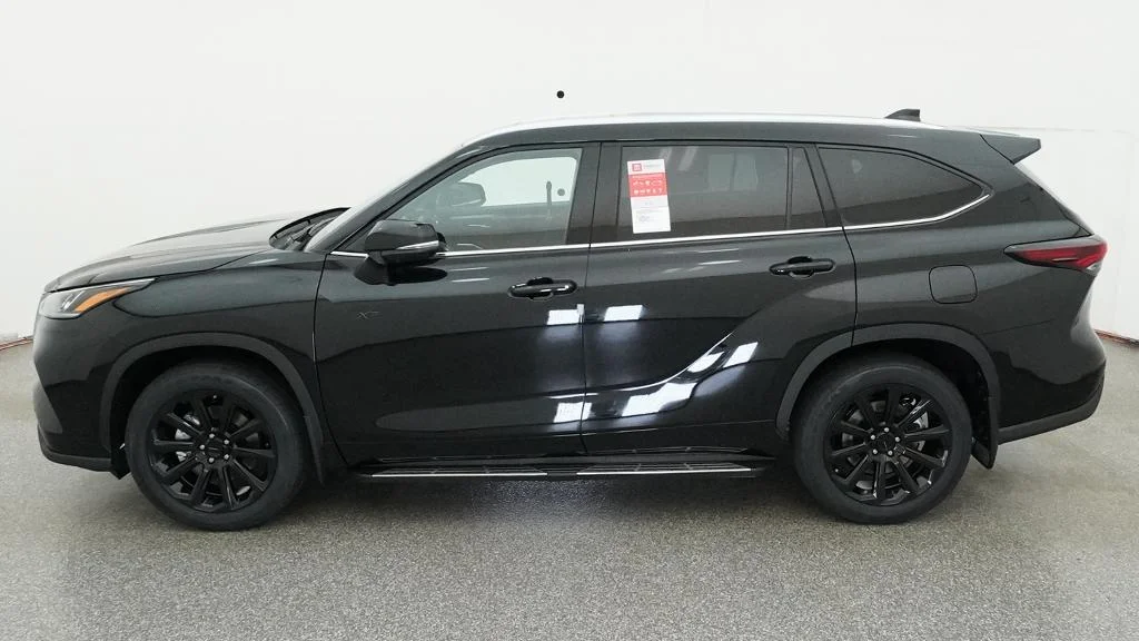New 2026 Midnight Black Metallic Toyota Limited image 3