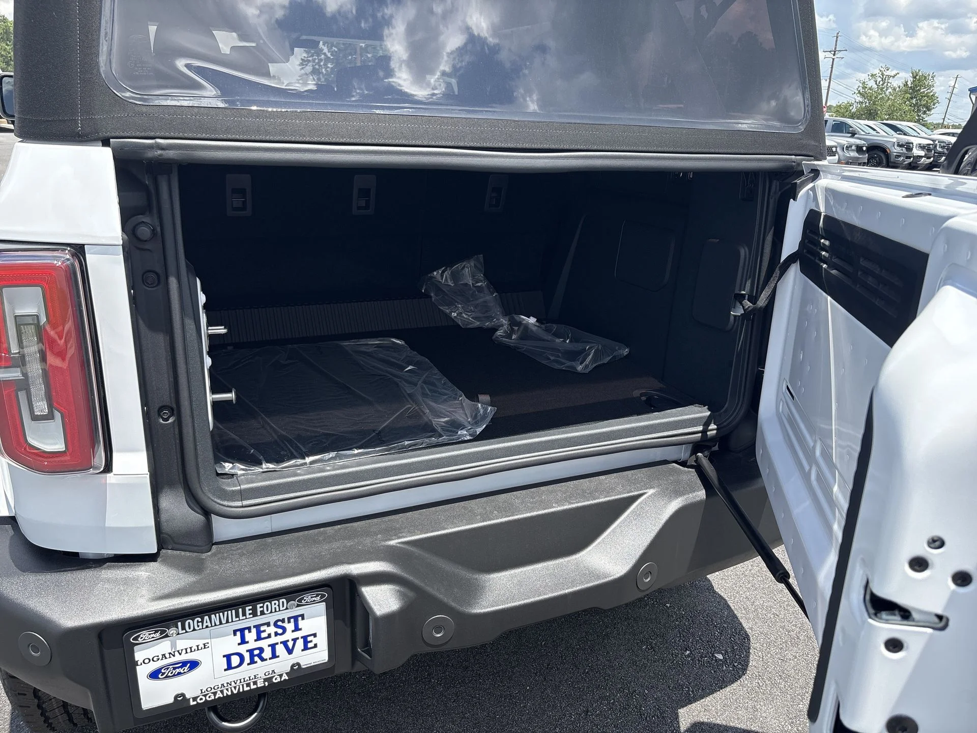 New 2026 Oxford White Ford Outer Banks® image 28