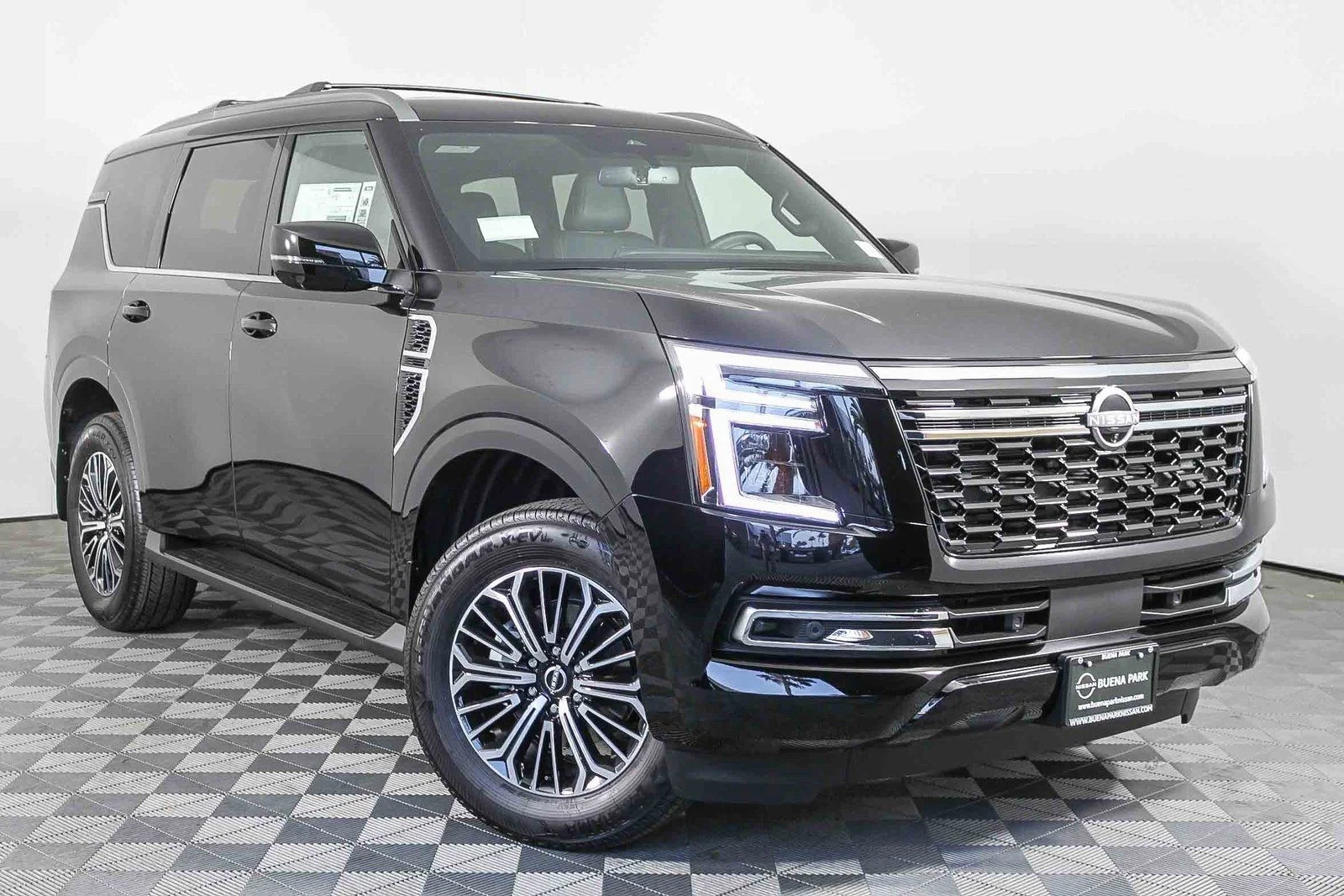 2026 Nissan Armada SL 4x2's photo