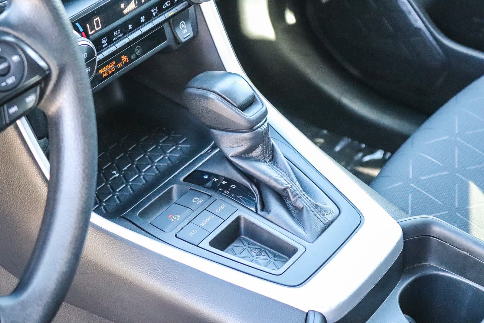 Used 2021 Silver Sky Metallic Toyota XLE image 19