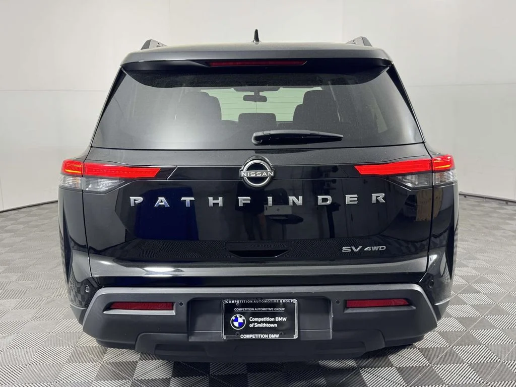 Used 2022 Black Nissan SV image 9