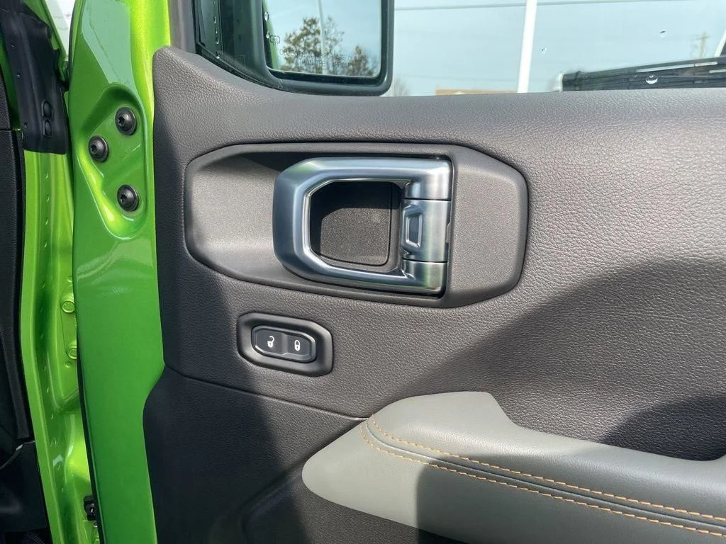 New 2026 Mojito Exterior Paint Jeep Mojave X image 38