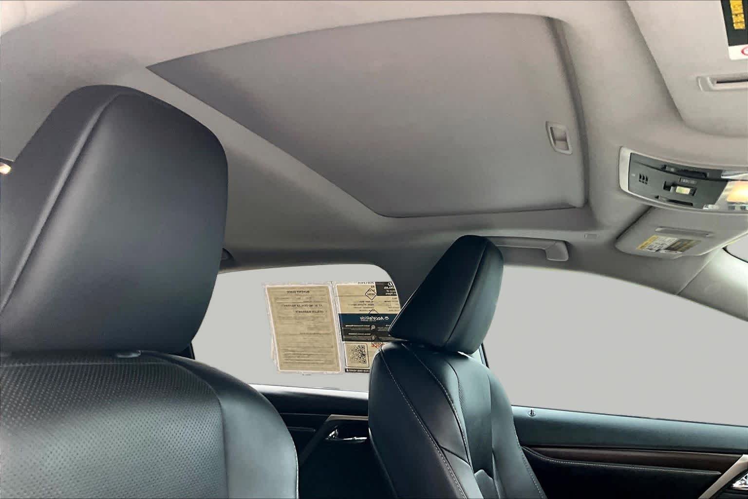 Used 2020 Atomic Silver Lexus  image 14