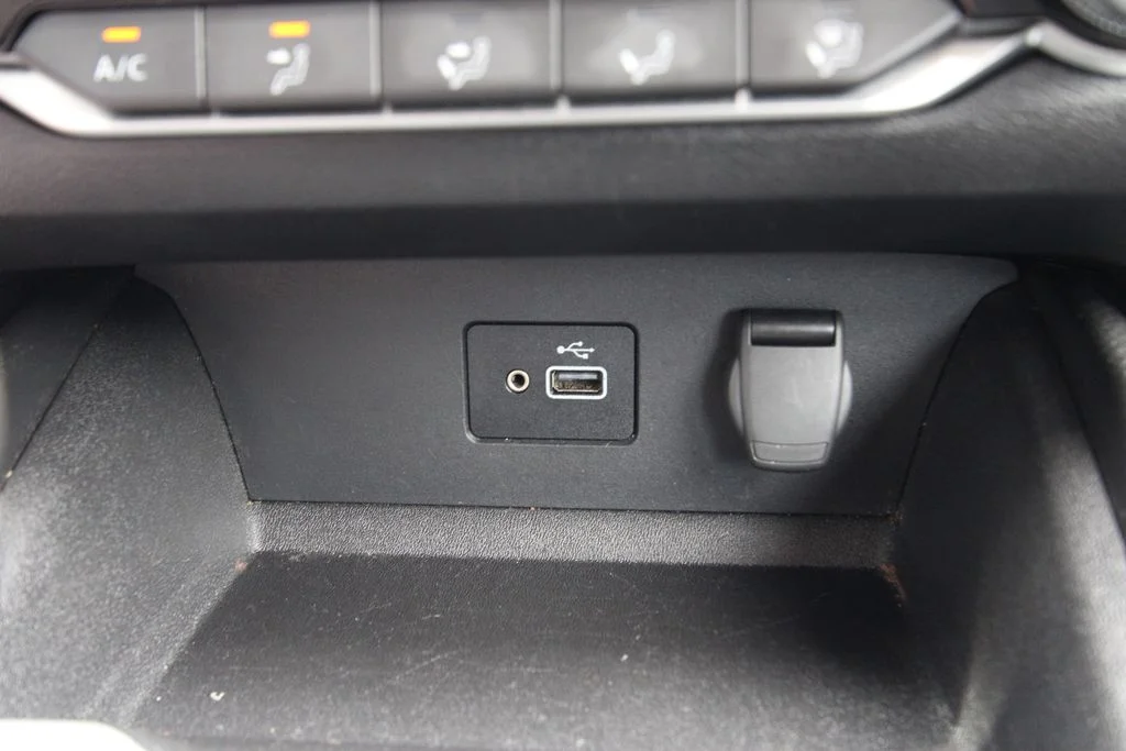 Used 2024 Silver Nissan 2.5 S image 25
