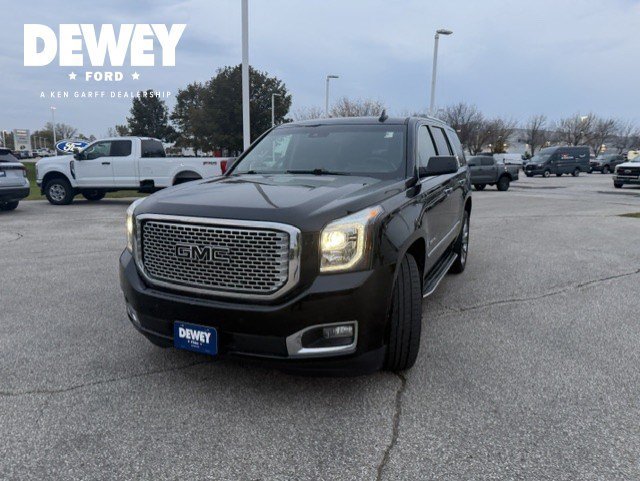 Used 2016 Onyx Black GMC Denali image 4