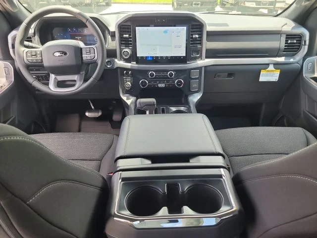 New 2026 Silver Metallic Ford XLT image 14
