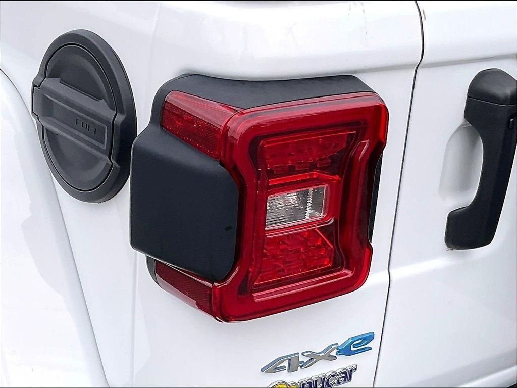 Used 2023 White Jeep Sahara 4xe image 34