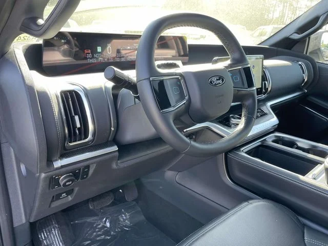 New 2026 Gray Ford Platinum image 15