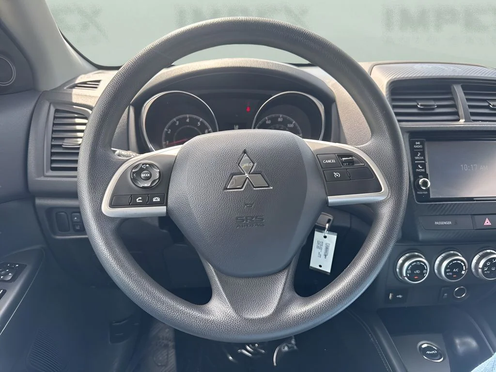 Used 2024 Black Mitsubishi 2.0 ES image 12