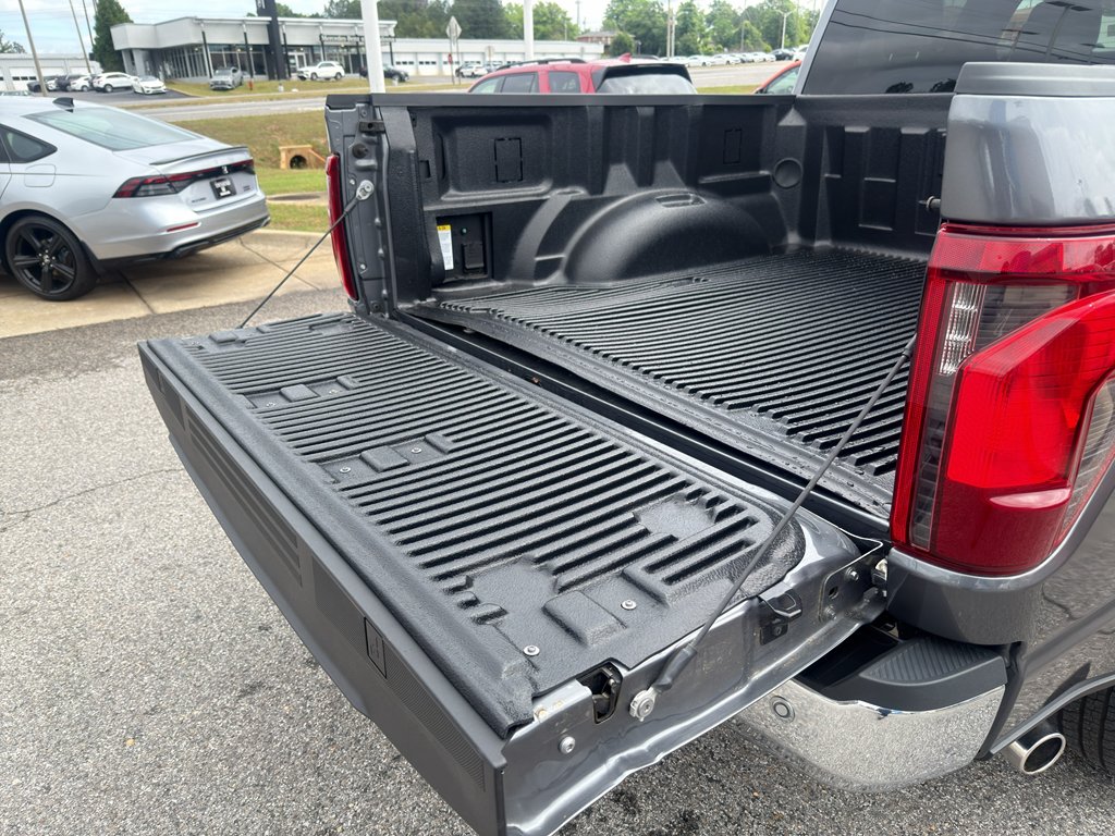 2024 Ford F-150 XLT - Photo 8