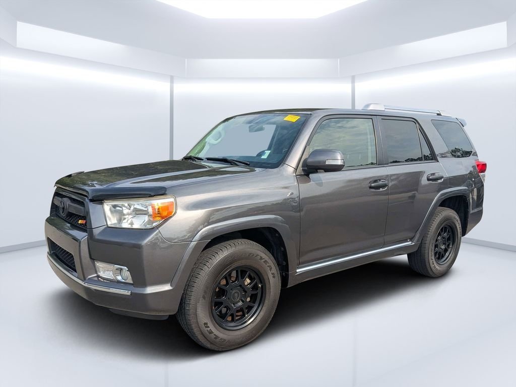 Used 2012 Gray Toyota SR5 image 7