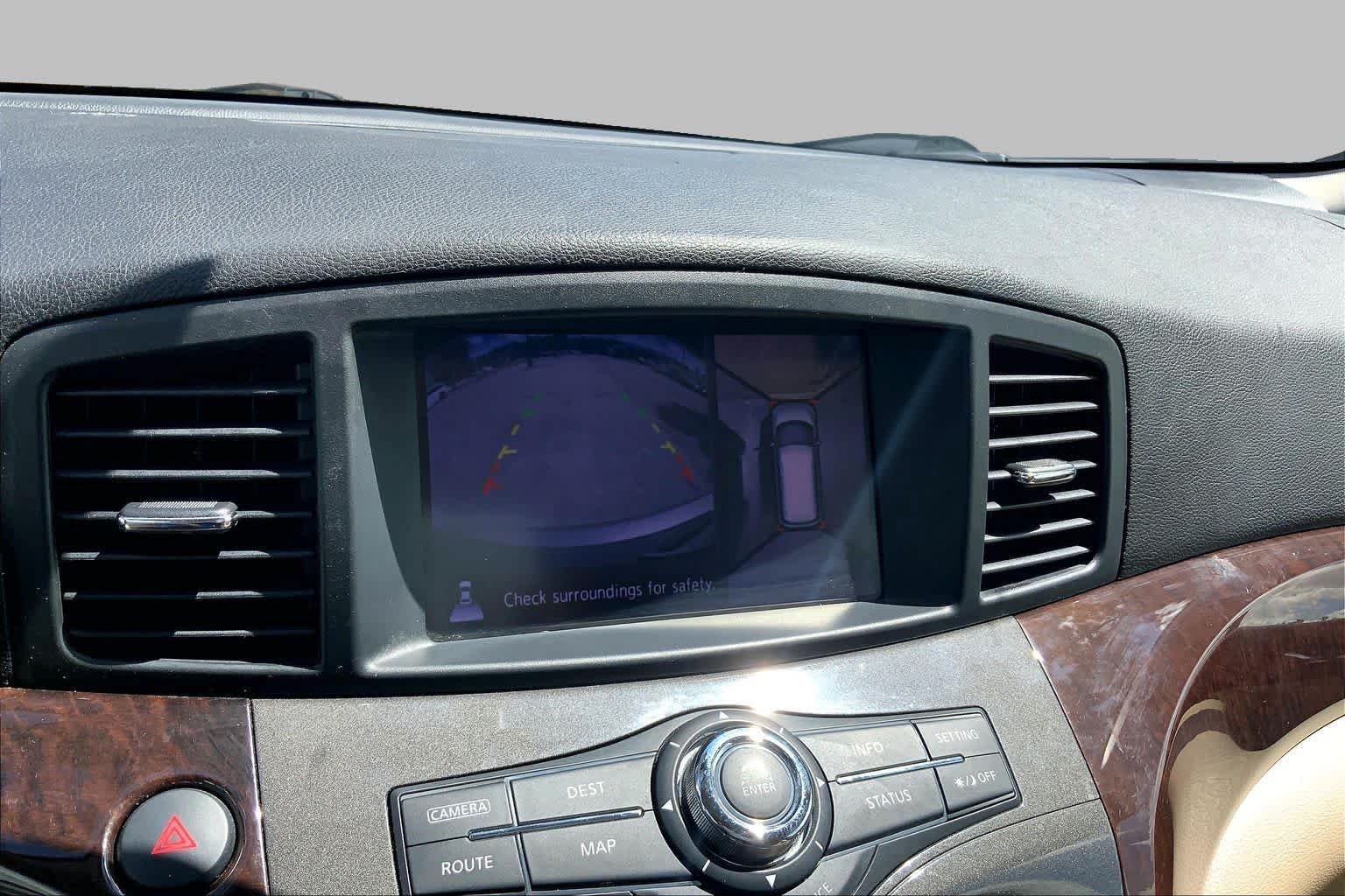 Used 2013 Titanium Beige Nissan LE image 26