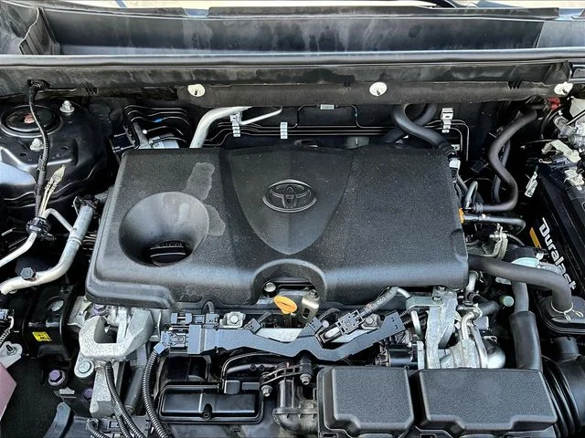 Used 2020 Gray Toyota XLE image 33